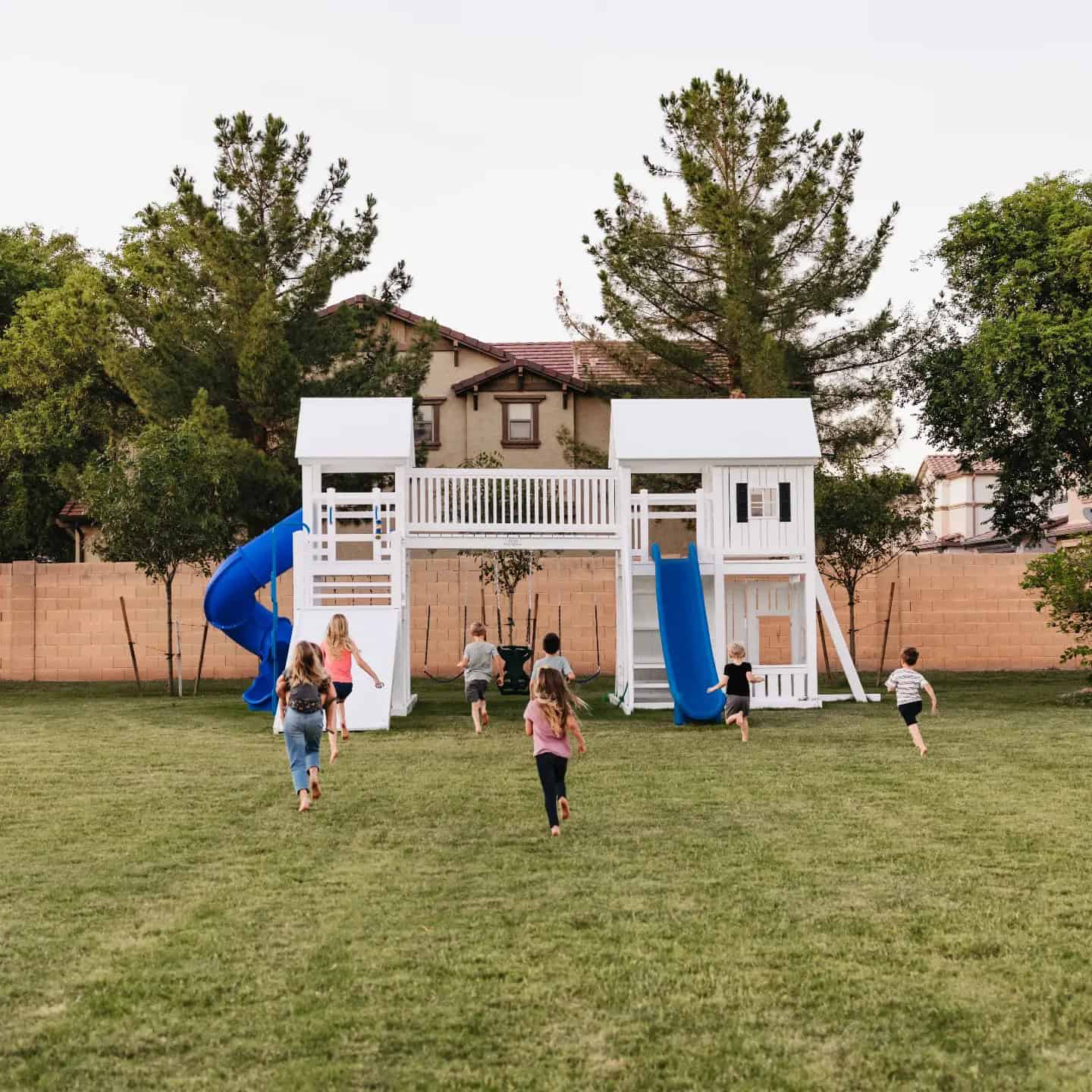 The Villa - Backyard Swing Set - Image 2